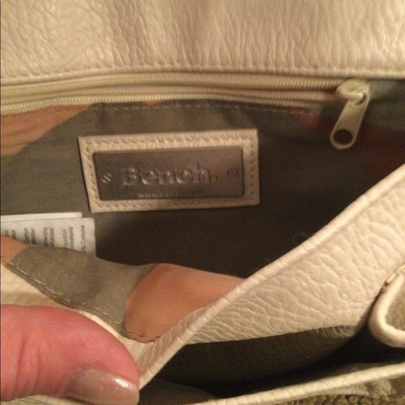 Small bench purse - Picture 2 of 3